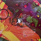 (Detr&aacute;s del LP) Por Gary Panter 